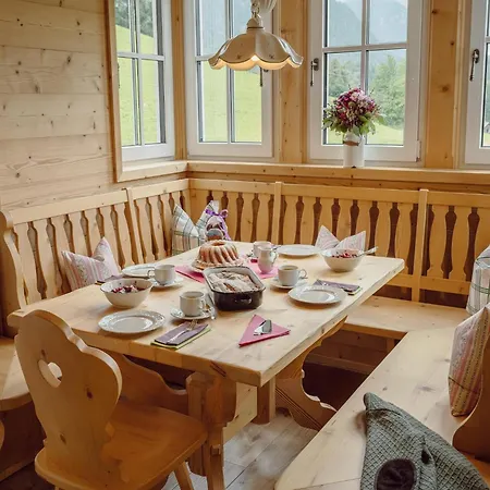 In Grundlsee Near Slopes 펜션